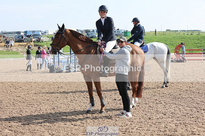 240511A-094515-11202 - Cls 32 Foxhunter