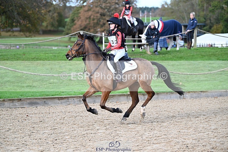 241117-104114-03224 - Cls 2 80-85cm 10.20 to 11.20