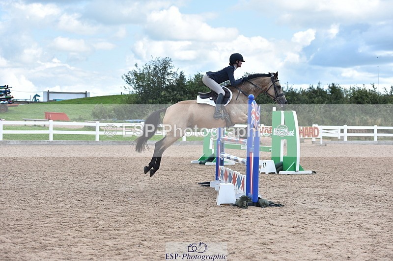 230806A-143338-02543 - Cls 22 Pony Foxhunter & 1.10m Open