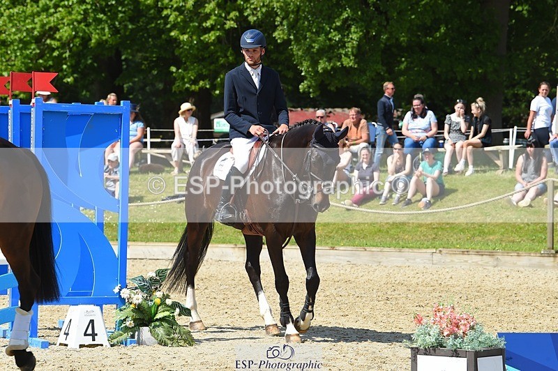 230528-105404-15112 - YR3* Presentations