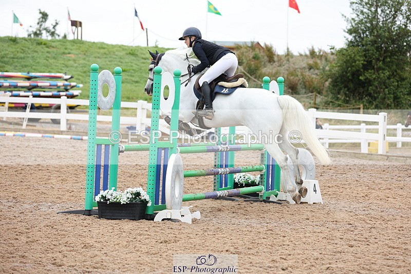 240630A-105647-12453 - Cls 31 Discovery and 90cm Open