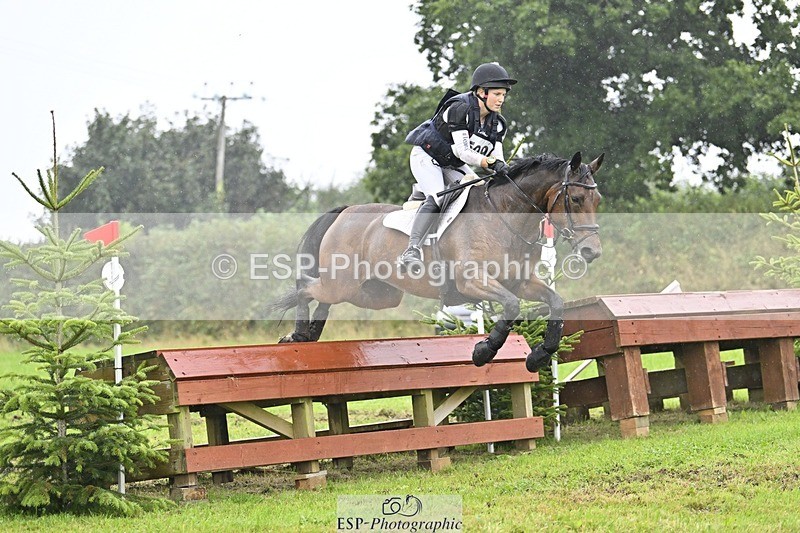 240901A-155549-10414 - 509-Sophie.Walker-HEARSAY.CHITCHAT