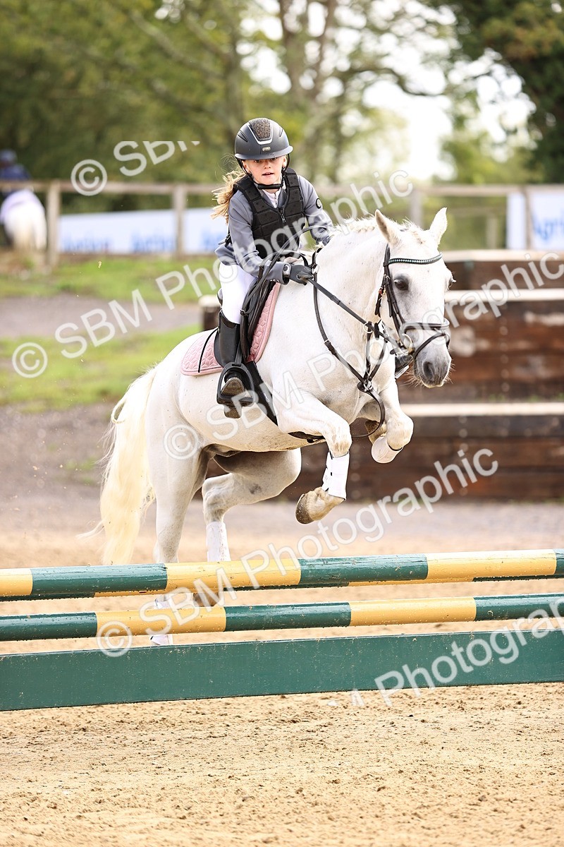 SBM_44806 - J9 - Junior Pony 70cm Championship