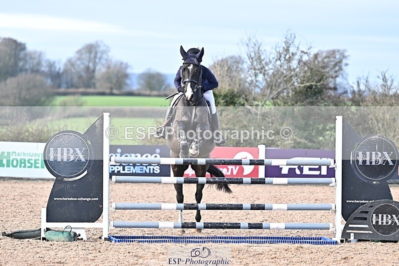 251126-122832-00457 - Cls 4 Newcomers and 1.10m