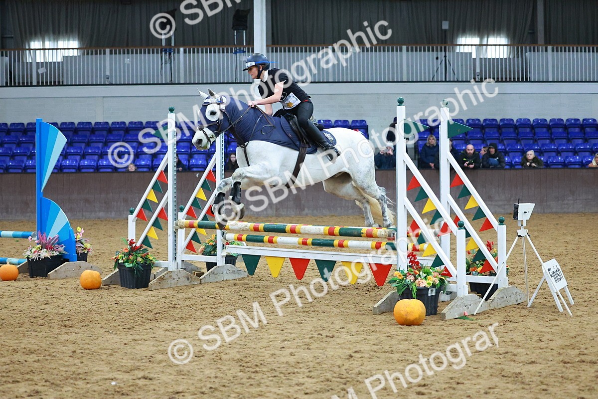 SBM_003163 - Class 4 - Pairs