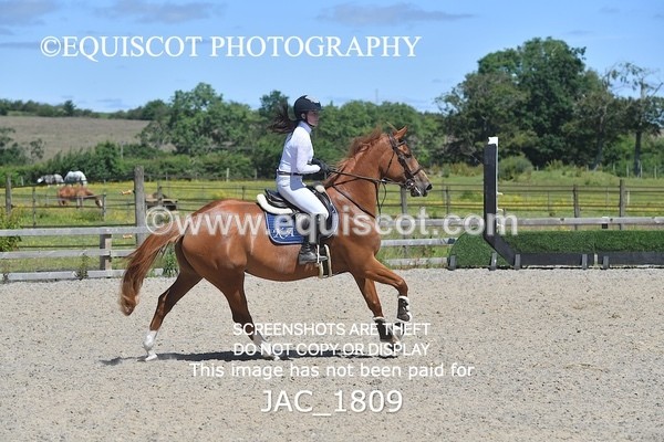 JAC_1809 - CLASS 5  Senior Newcomers/ 1.10m Open