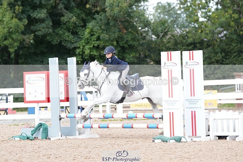 250805-152001-00093 - Clear Round and 60cm