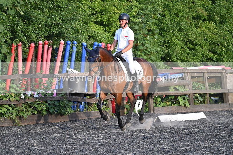 WJ7_0231 - Time 19:22 to 19:36