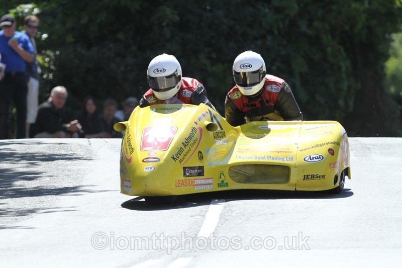IMG_2363 - Sidecar Race 2 - TT 2013