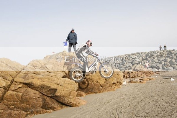 TR 010309-16 - 2 Day 01/03/09 (Sun)