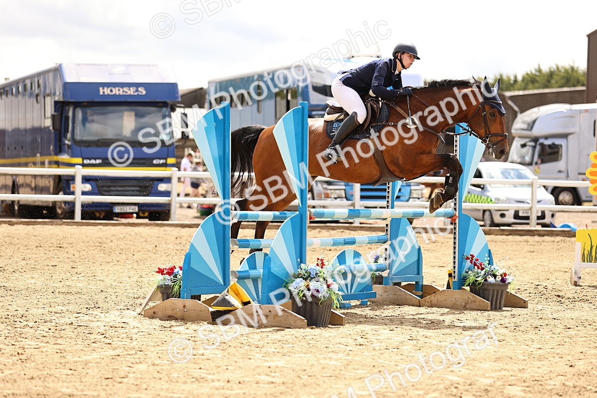 SBM_013388 - Class 14 - Senior Discovery - 1.00m Open