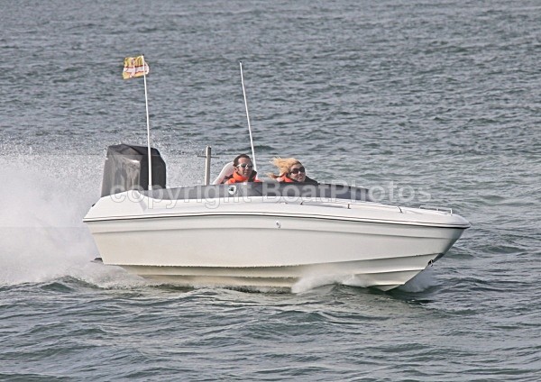 091017 PHANTOM IMG_2726 - Motorboats - Open