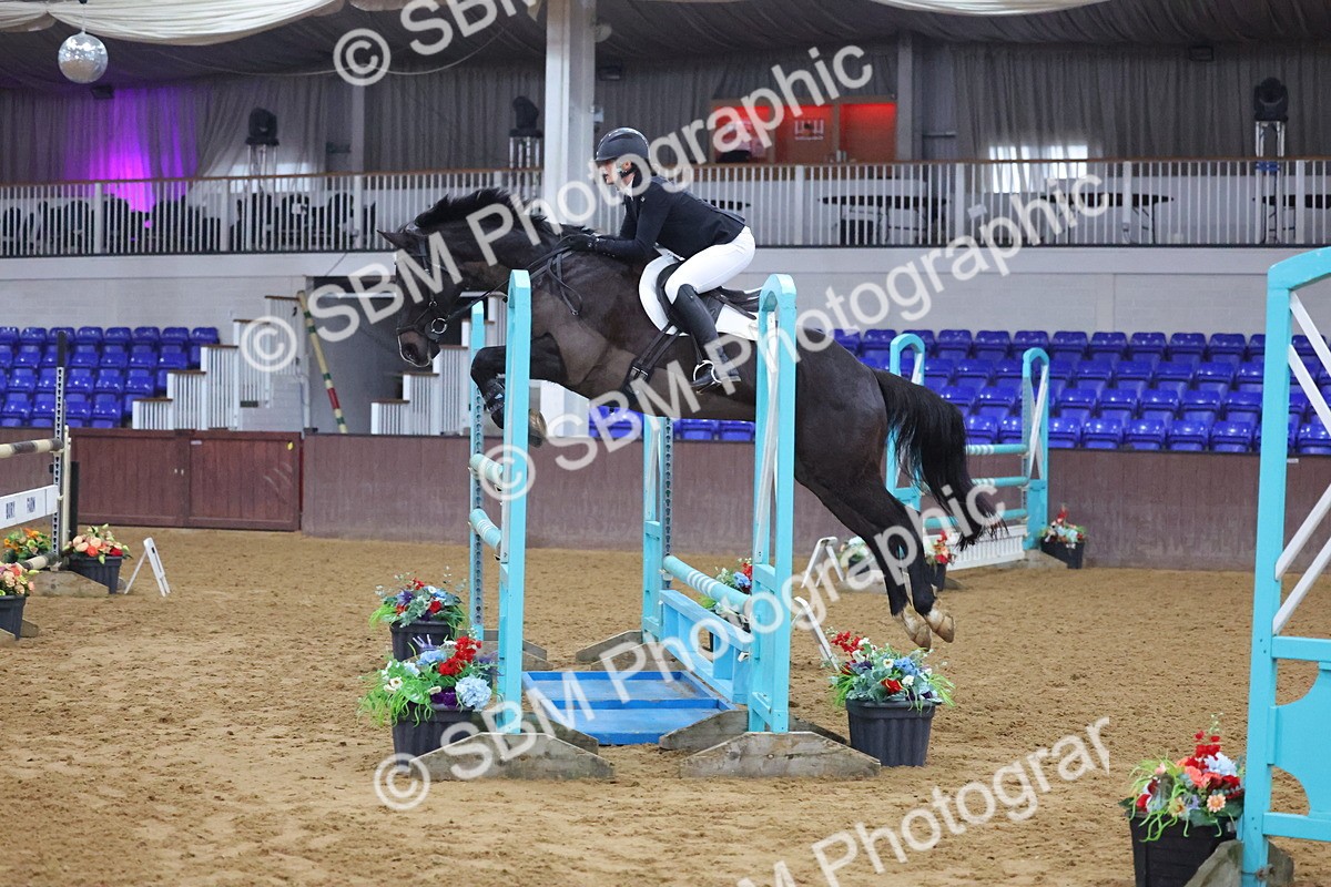 SBM_009095 - Class 23 - Redpost Equestrian Senior Foxhunter/ 1.20m Open - First Round (1.20m)