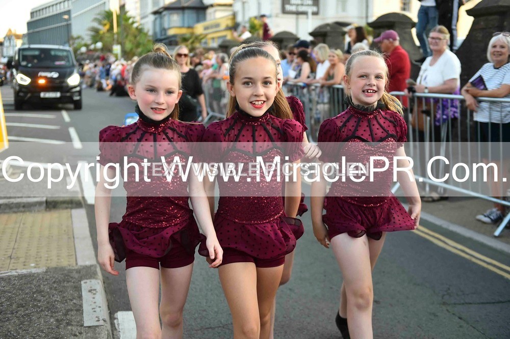 SH4_3922 - Carnival Procession.