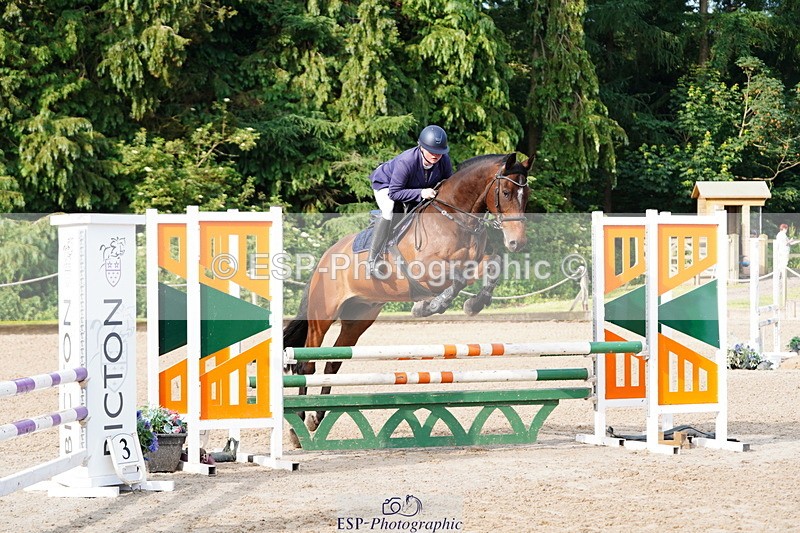 250615A-081134-09566 - Class 42 85cm Amateur Qualifer