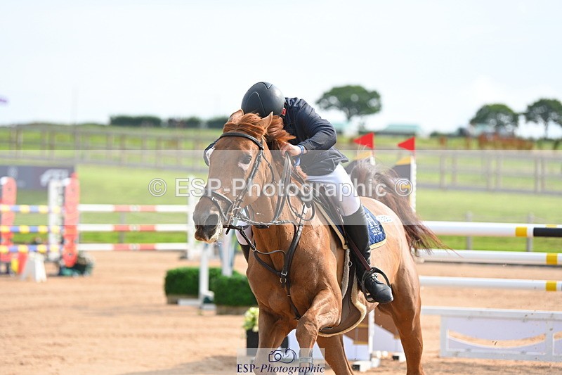 230721A-093639-04973 - Cls 2, 2 Star Small 1.30m