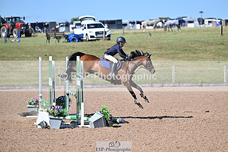 250627-163328-00743 - Cls 6 Stepping Stones 128cm and 138cm