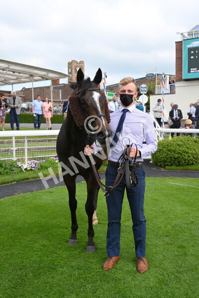 yr11062021r5-36 - Race 5 4.00pm Sky Bet Ganton Stakes