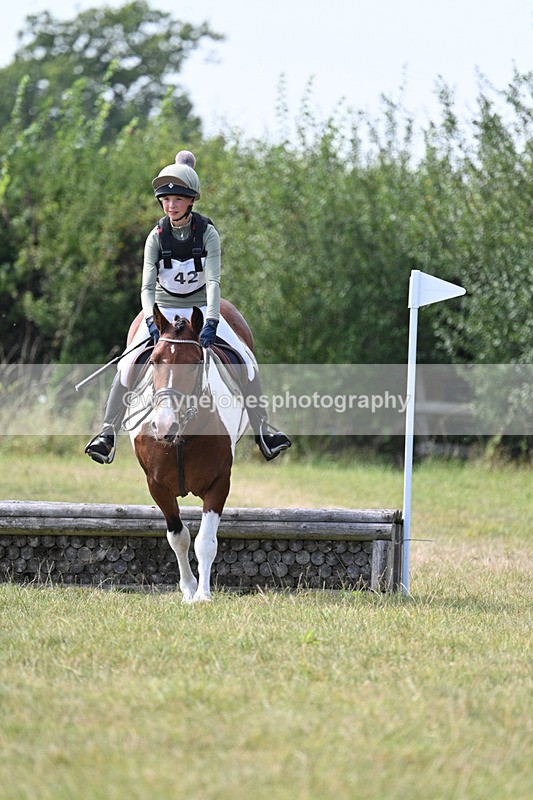 WJ7_7774 - 60cm XC Time 14:21 to 14:47