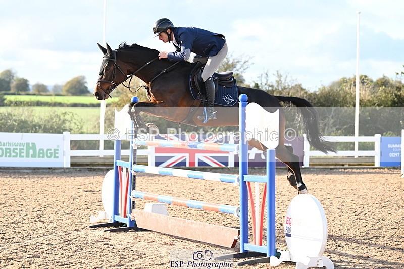 241023A-155916-01272 - Cls 6 National 1.30m Open