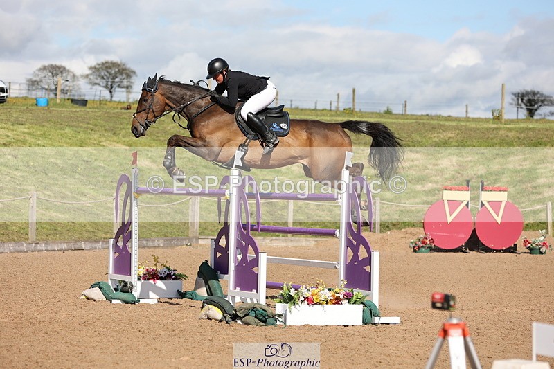 240419A-160902-09183 - Cls 10, 2 Star Big Tour 145cm  15.45 to 16.35 break