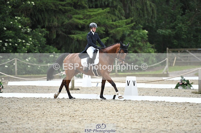 230525-121448-01979 - 108-LYJADOR-Clementine_Crosthwaite_Eyre-WEDTrotUp+DR