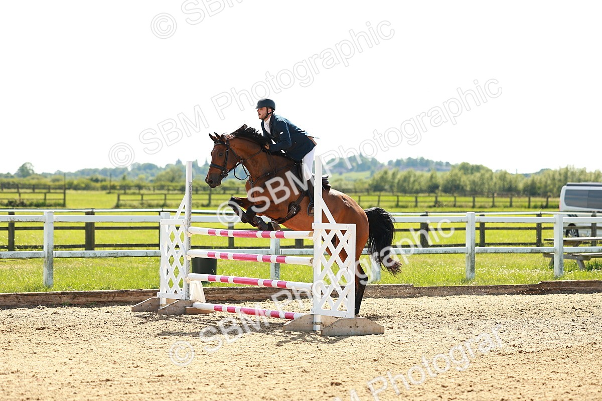 SBM_002921 - Class 4 - Senior Newcomers - 1.10m