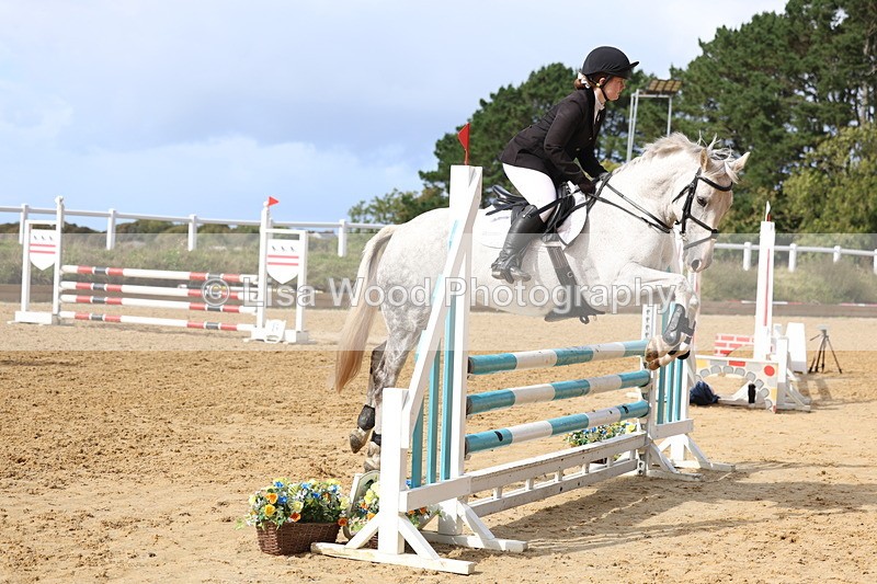 3E7A9825 - Class 10: Senior 95cm open