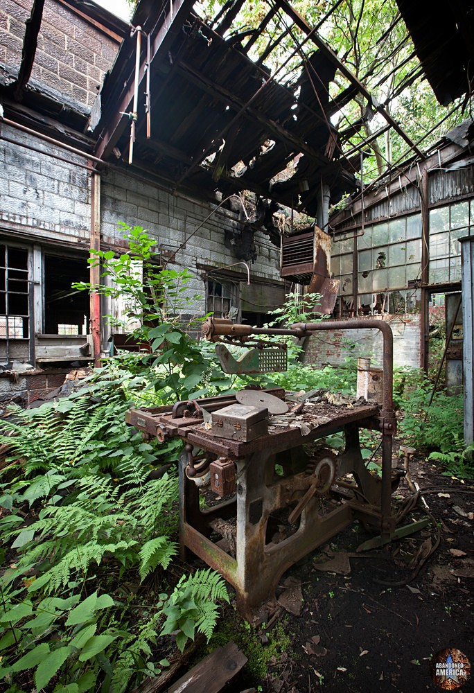 Fort Pitt Casting Co. (McKeesport, PA) | Almost a Meadow - Fort Pitt Casting