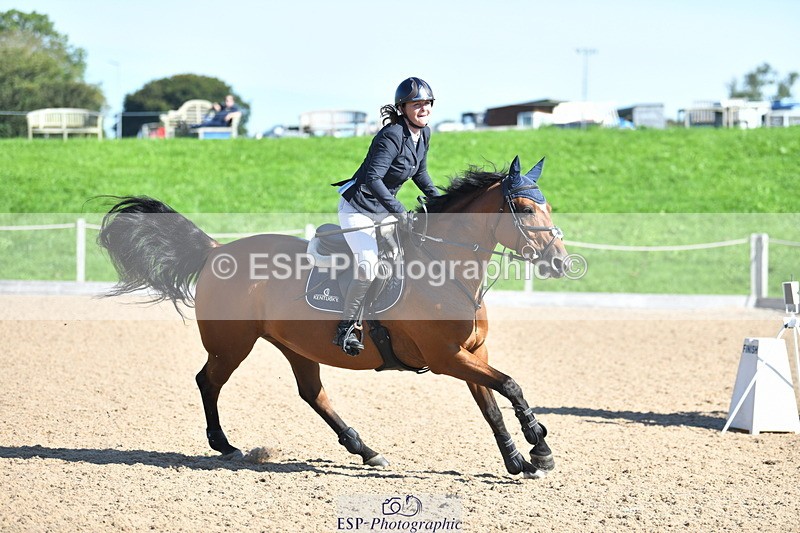 230903A-102433-03689 - Cls 12 95cm Amateur Quali