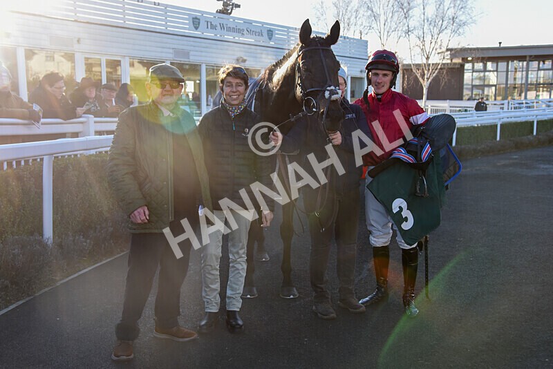 221124-Race 3-Imperial Rule-3951 - Race 3