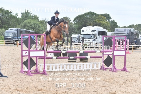 BPP_3308 - CLASS 5 Senior Newcomers/ 1.10m Open