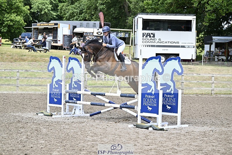 240710-112057-22339 - Cls 106 British Novice and 90cm Open