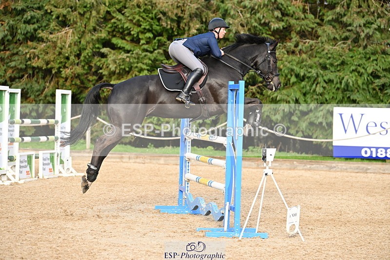 250322A-164745-03626 - Cls 14 Snr Fox & 1.20m Open
