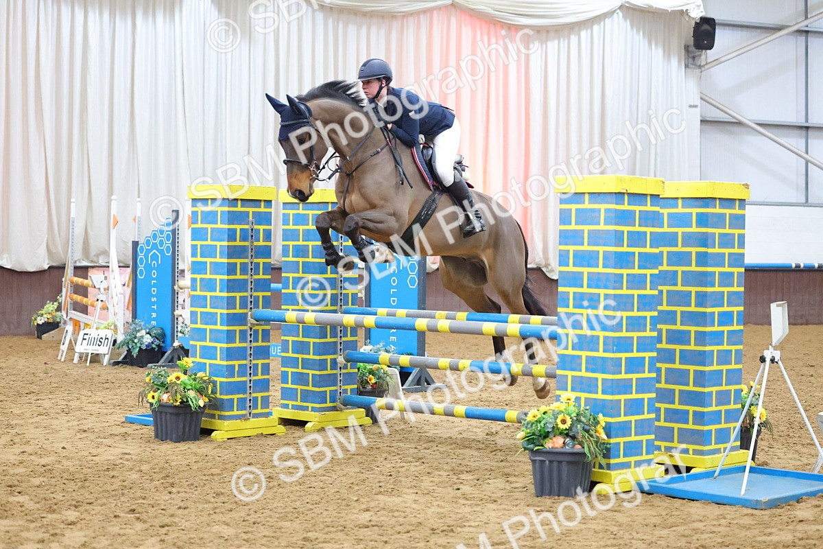 SBM_008570 - Class 21 - Nupafeed Supplements Senior Discovery/ 1m Open - First Round (1.00m)