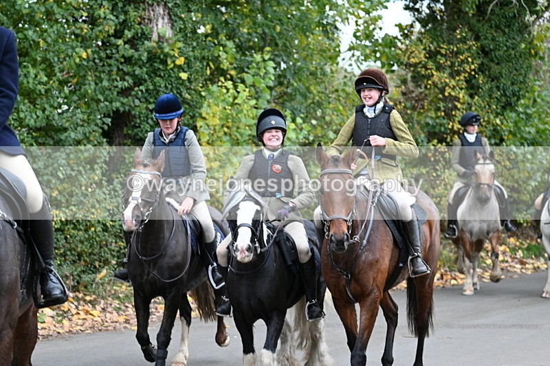 WJ7_7351 - Walk Home..