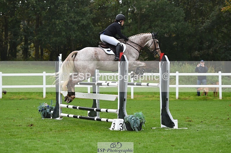 231021-111114-16004 - 038-IRISH.KONNECTION-Natasha.Anson-SJ