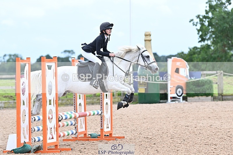 240813-165831-00350 - Classes 3A&B & 4 70cm