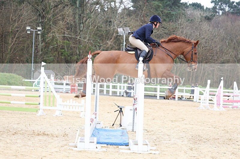 3E7A7601 - Class 8: Senior Newcomers/1.10m open