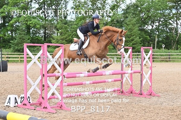 BPP_8117 - CLASS 11 SUN Senior BritiNovice/ 90cm Open