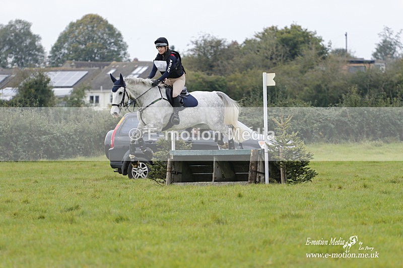  WWHT 171021 2347 - Novice Pairs (0.80m)  17/10/21