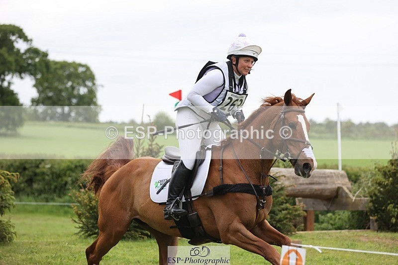 240525-171056-18226 - 263-CHILLI_MORNING_IV-Gemma_Stevens