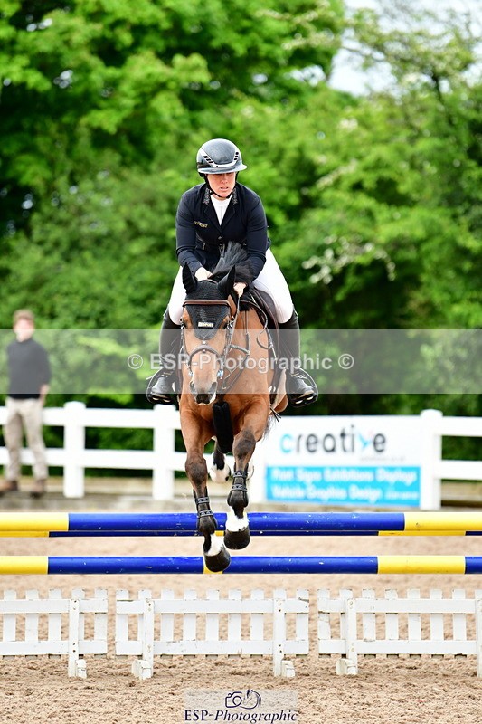 240524A-094027-02290 - Cls 21 British Novice and 90cm Open