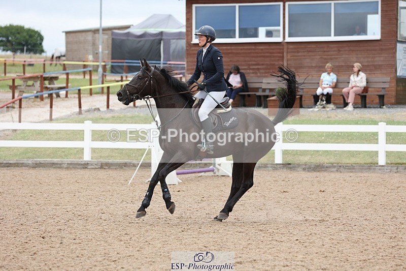 250625-132704-00942 - Cls 4 Newcomers and 1.10m Open