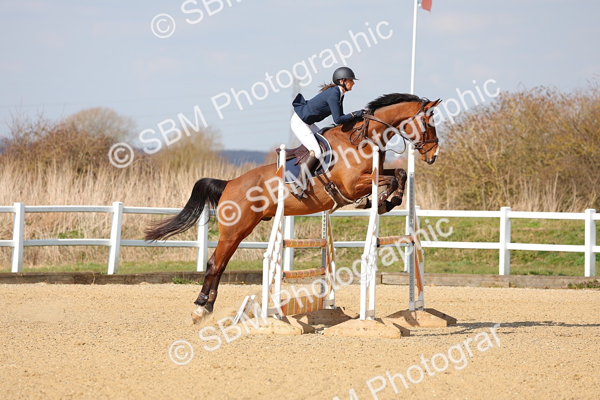 SBM_001411 - Class 4 - Senior Newcomers - 1.10m