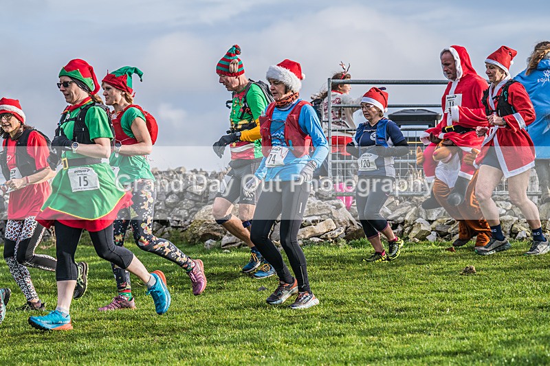 Litton-213 - Litton Christmas Cracker Fell Race (Limestone Series) Sunday 14th December 2025