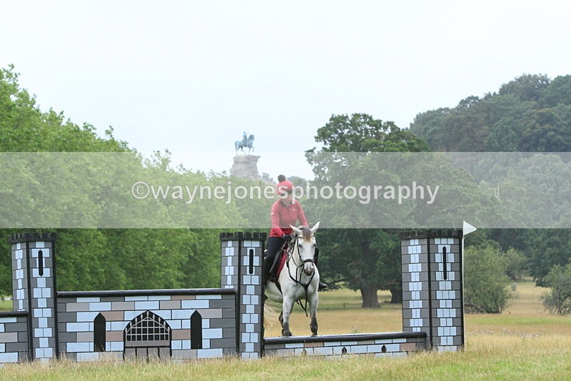 IMF_1607 - Time at Castle Jump 09:18 to 10:15