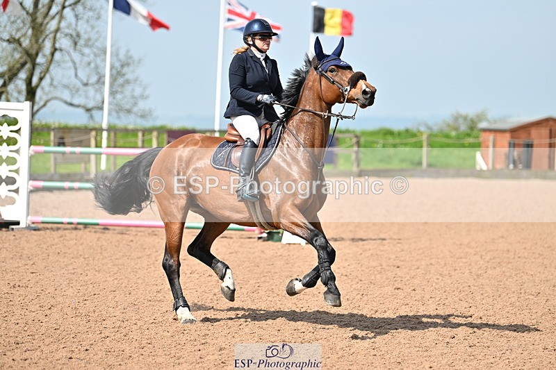 240510A-104515-05089 - Cls 21 Snr 1.20m Open