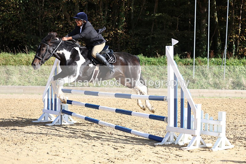 3E7A5476 - Class 10: 90cm open