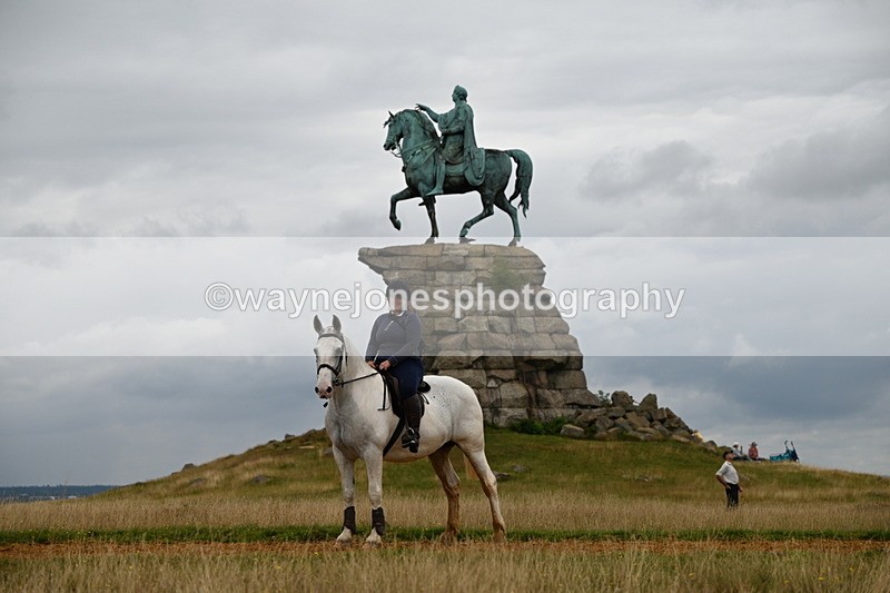 DSC_5511 - Time at Statue 11:46 to 12:16